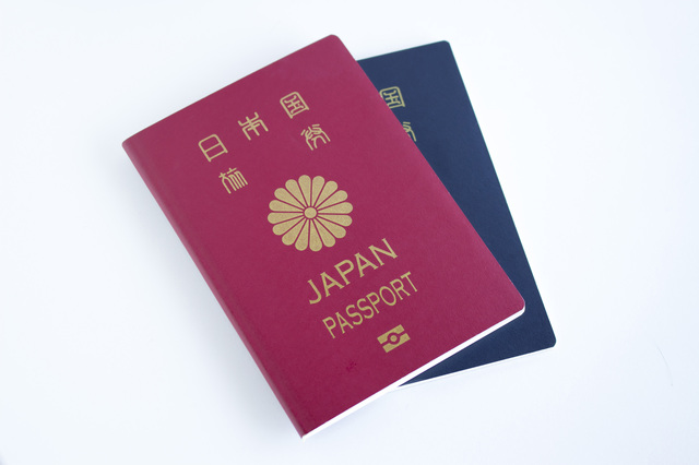 【外国人が日本国籍を取得する】方法・手順・使い方、メリットデメリットなどについて